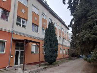 Kiadó téglalakás, albérlet, XVI. kerületben, Újszász utcában