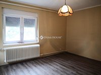 Eladó családi ház, Nemesvámoson 95 M Ft, 3 szobás