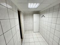 Eladó üzlethelyiség, V. kerületben 399 M Ft