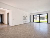 Eladó családi ház, Székesfehérvárott 199 M Ft, 5 szobás