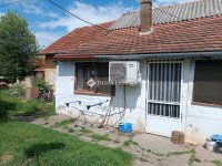 Eladó családi ház, Kiskunfélegyházán, Teleky utcában 9.9 M Ft