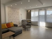 Kiadó téglalakás, albérlet, Pécsett 330 E Ft / hó, 3 szobás