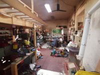 Eladó ipari ingatlan