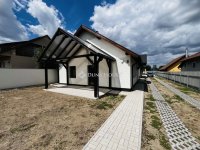 Eladó ikerház, Tápiószecsőn 79.9 M Ft, 4 szobás