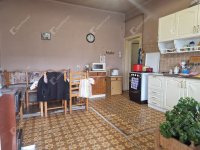 Eladó családi ház, Kisbéren 30 M Ft, 3 szobás