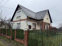 Eladó családi ház