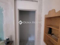 Eladó családi ház, Vecsésen 57.9 M Ft, 2 szobás