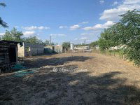 Eladó családi ház, Csemőn 16 M Ft, 2 szobás