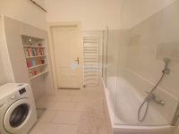 Eladó téglalakás, Pécsett 67 M Ft, 4 szobás