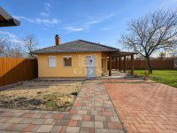 Eladó családi ház