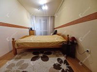 Eladó panellakás, Debrecenben 64.9 M Ft, 3 szobás