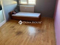 Eladó téglalakás, Pécsett 48 M Ft, 2 szobás