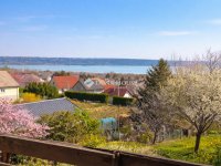 Eladó nyaraló, Balatonalmádiban 58.9 M Ft, 4 szobás