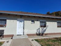 Eladó családi ház, Szigetszentmiklóson 109 M Ft, 4 szobás