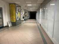 Eladó üzlethelyiség