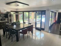 Eladó családi ház, Vecsésen 299 M Ft, 4 szobás