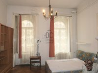 Eladó téglalakás, VII. kerületben, Rottenbiller utcában