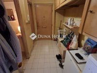 Eladó panellakás, Pécsett 39.9 M Ft, 2 szobás
