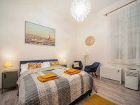 Kiadó téglalakás, albérlet, I. kerületben, Attila úton