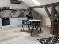 Kiadó téglalakás, albérlet, Pécsett, Vince utcában, 1+2 szobás