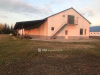 Eladó ipari ingatlan, Gyarmaton 250 M Ft / költözzbe.hu