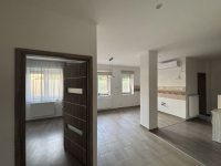Eladó téglalakás, Tiszaújvárosban, Tisza úton 45 M Ft