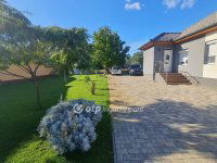 Eladó családi ház