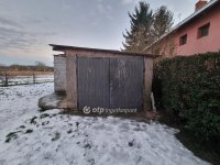 Eladó családi ház, Pápán 52.4 M Ft, 5 szobás