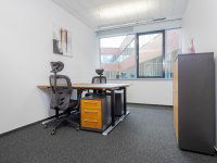 Kiadó iroda, V. kerületben, Kossuth Lajos utcában 252 E Ft / hó