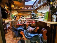 Eladó családi ház, Pilisvörösváron 199 M Ft, 13 szobás