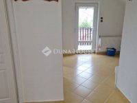 Eladó családi ház, Monoron 79.99 M Ft, 6 szobás