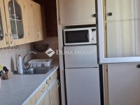 Eladó panellakás, Pécsett 37.9 M Ft, 2 szobás