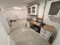 Eladó családi ház, Debrecenben 34.9 M Ft, 1 szobás