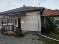 Eladó családi ház, Farmoson 45 M Ft, 4+1 szobás