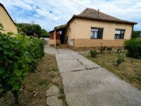 Eladó családi ház, Mohácson 33 M Ft, 3 szobás