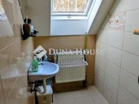 Eladó családi ház, Kecskeméten 99 M Ft, 5 szobás