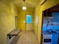 Eladó téglalakás, Szegeden 29 M Ft, 1 szobás