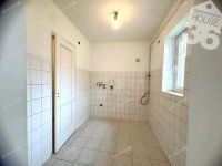 Eladó családi ház, Kecskeméten 89 M Ft, 6 szobás