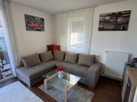 Eladó téglalakás, Veszprémben 90 M Ft, 3 szobás