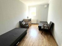 Eladó családi ház, Szombathelyen 69.99 M Ft, 6 szobás