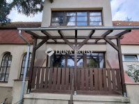 Eladó családi ház, Pécsett 110 M Ft, 2+2 szobás