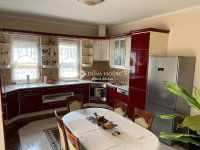 Eladó családi ház, Úrhidán 125 M Ft, 3 szobás