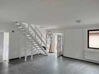 Eladó családi ház, Sülysápon 69.5 M Ft, 6 szobás