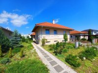 Eladó családi ház, Veszprémben 130 M Ft, 4 szobás