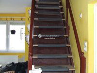 Eladó családi ház, Esztergomban 119.9 M Ft, 7 szobás