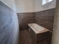 Eladó családi ház, Újszászon 35 M Ft, 4 szobás