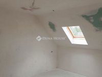 Eladó családi ház, Gyöngyösön 59.9 M Ft, 4 szobás