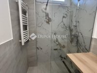 Eladó panellakás, Pécsett 57.9 M Ft, 2 szobás