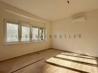 Kiadó téglalakás, albérlet