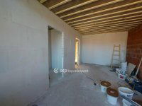 Eladó téglalakás, Pécsett 60.896 M Ft, 2 szobás